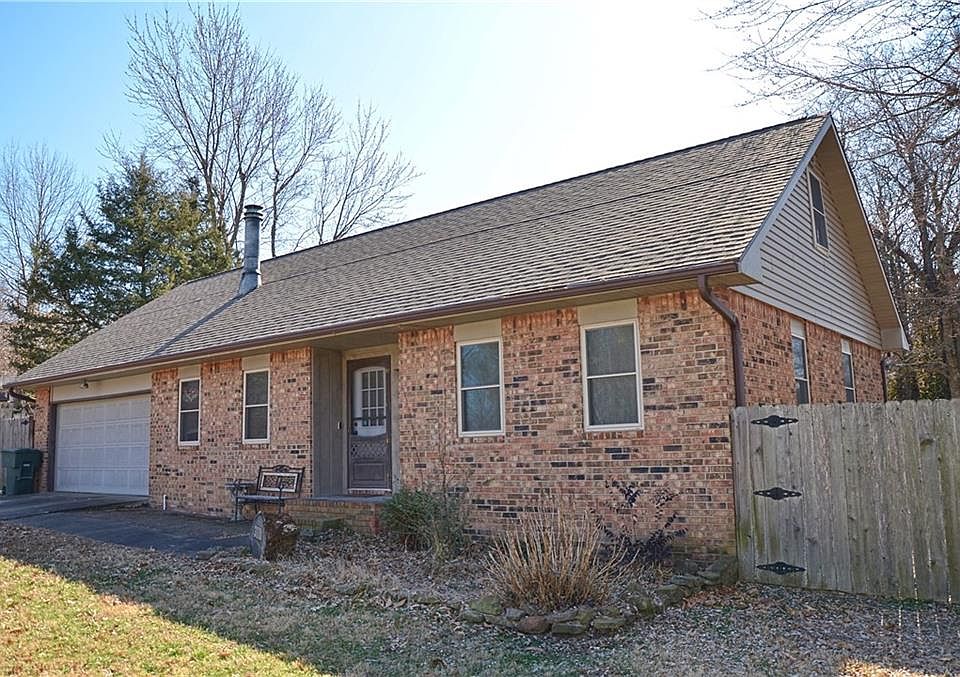 1st image of 3111 E Pawnee Ct