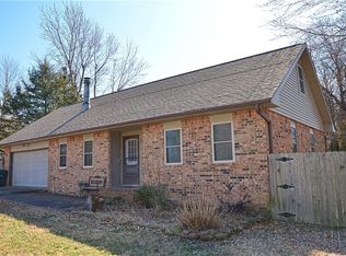 3111 E Pawnee Ct, Fayetteville, AR 72701
