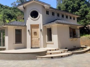 22045 Regnart Rd #B, Cupertino, CA 95014