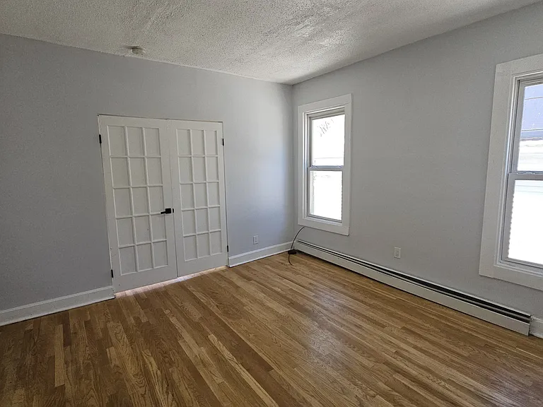 10 Rodwell Ave #B — Photo 9