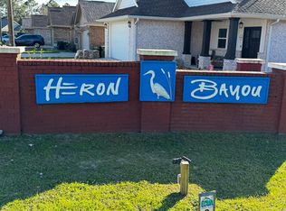 725 Upper Heron Way, Pensacola, FL 32506