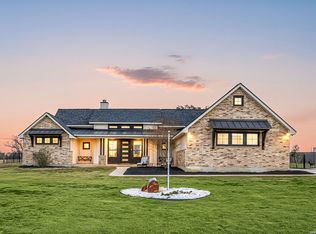 121 Western Way, Adkins, TX 78101