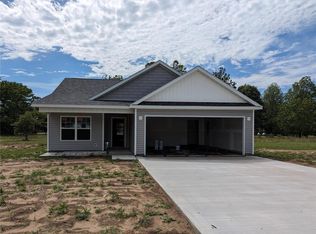 2 Perry Dr, Benton, MO 63736