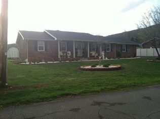 109 Aviation Dr, Elizabethton, TN 37643