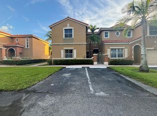 Villa Vizcaya, Miami Lakes, FL 33016