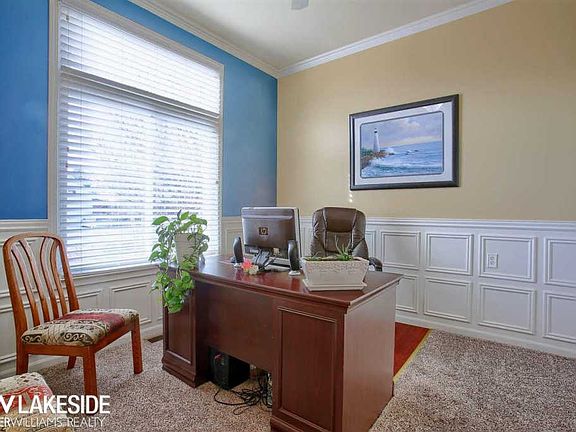 4th image of 36613 N Pointe Dr