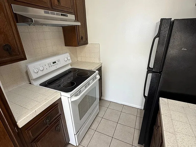 12235 Pacific Ave #107 — Photo 2