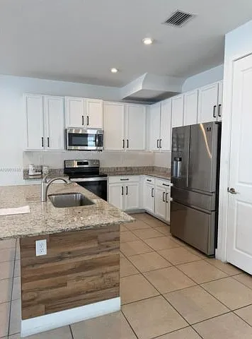 23520 SW 107th Ct — Photo 7