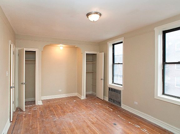 5th image of 200 E 18th St APT 5E