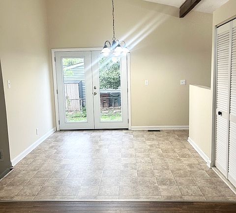 4th image of 2518 Cottonwood Dr