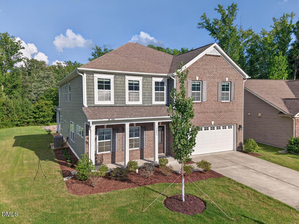 1st image of 1007 Poplar St