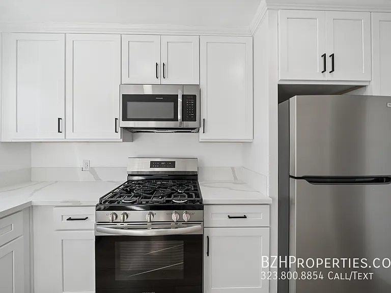 252 S New Hampshire Ave — Photo 18