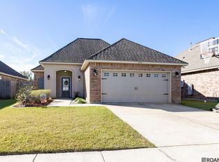 4453 Olivia Dr, Addis, LA 70710