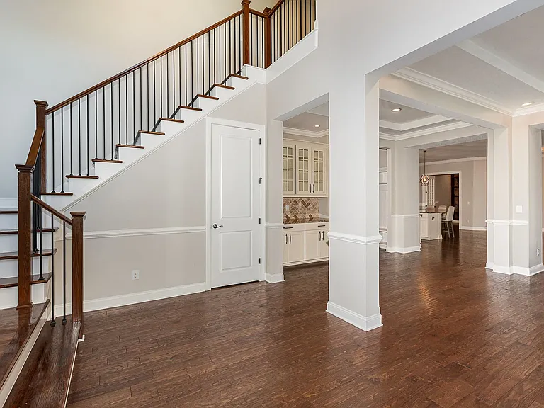 2405 Trenton Park Ln — Photo 6