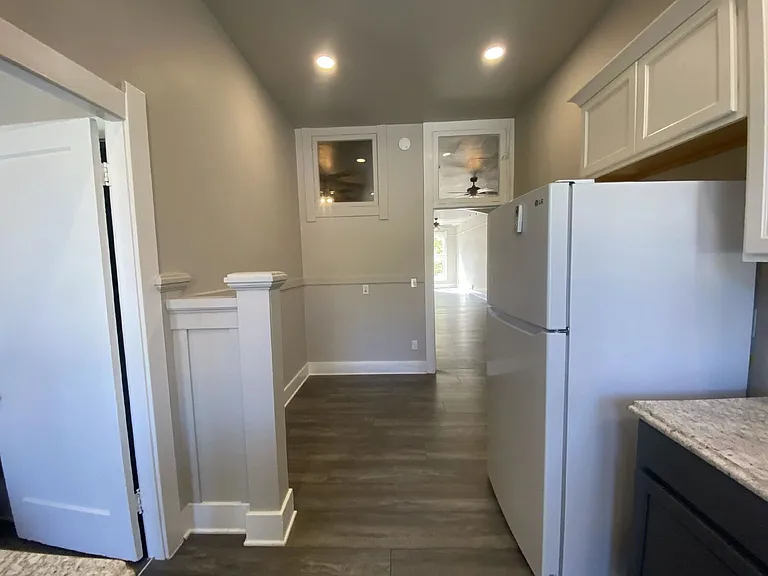 624 SE Main St — Photo 10