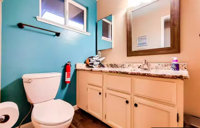 3 bed, 1642 sqft, $4,250 — Photo 2