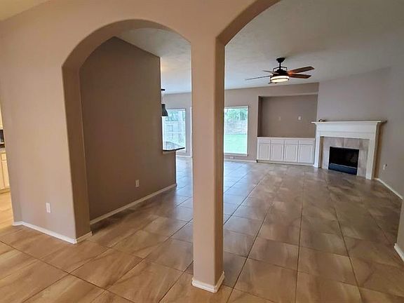 4th image of 12807 Blanca Springs Way
