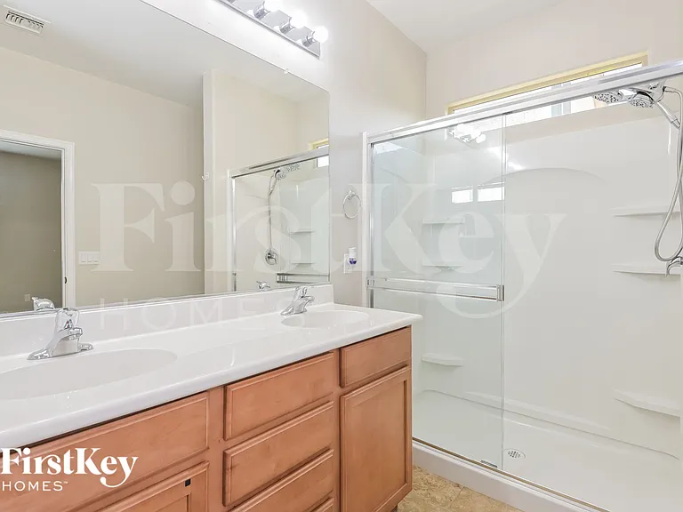 10704 E Sanctuary Ridge Ln — Photo 9