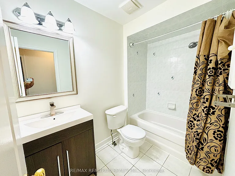 56 Kimono Cres — Photo 18