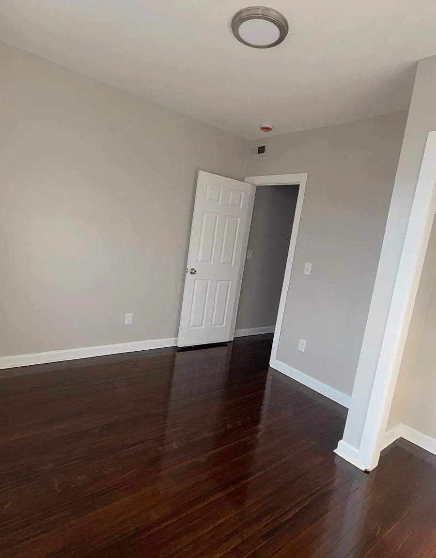 2 bed, $1,800 — Photo 2