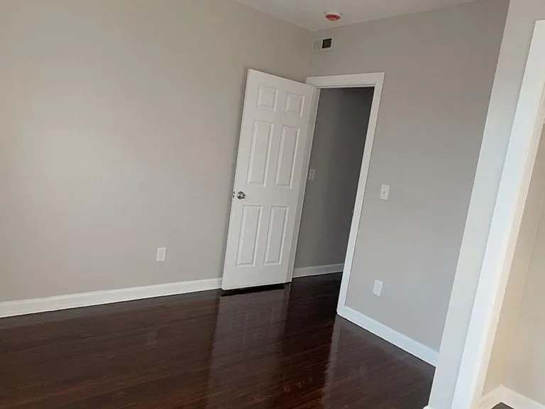 1071 Pembroke St #1D — Photo 2