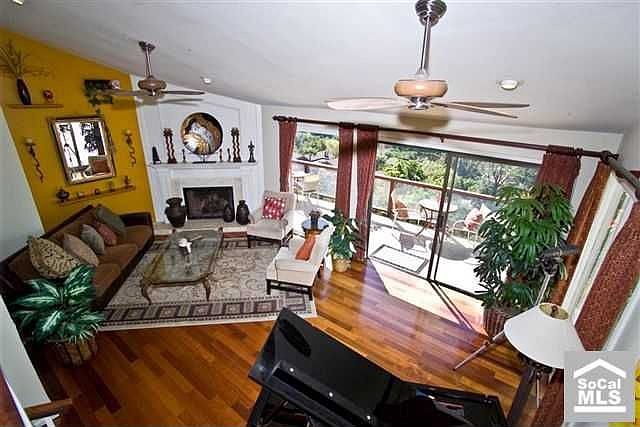 Living Room with Cherry Hardwood Floor