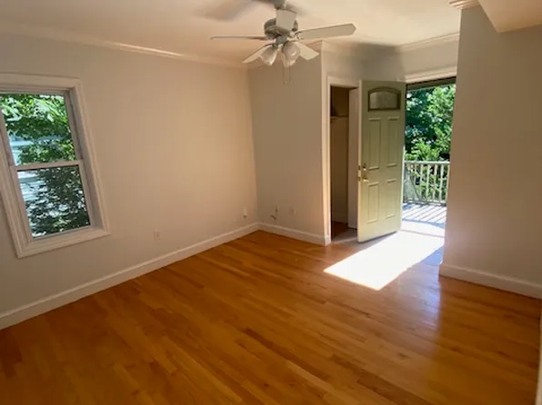 371 Lexington St #2, Auburndale, MA 02466