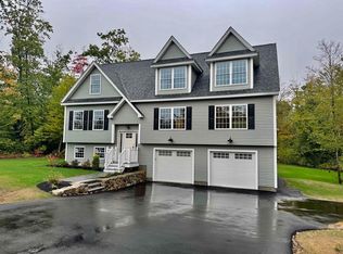 16 Elm Ct, Barrington, NH 03825