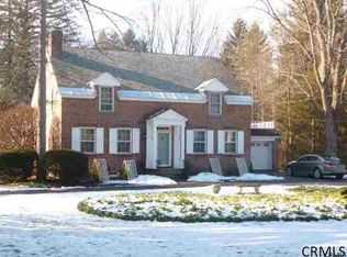 671 Lishakill Rd, Niskayuna, NY 12309