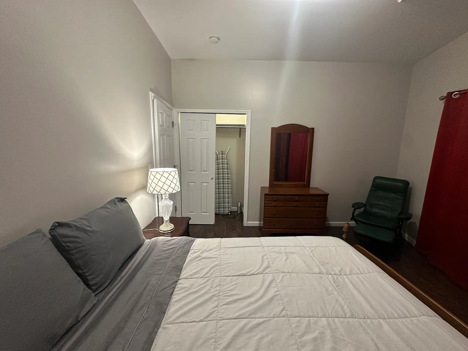 2 bed, 1300 sqft, $1,275 — Photo 4