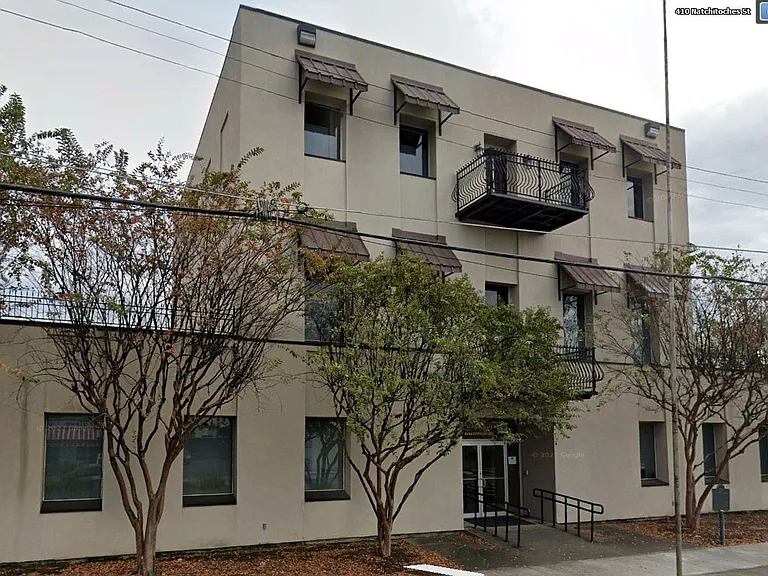 413 Natchitoches St #1A — Photo 1