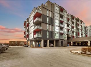 5220 Dundas St #D422, Burlington, ON L7L 0J4