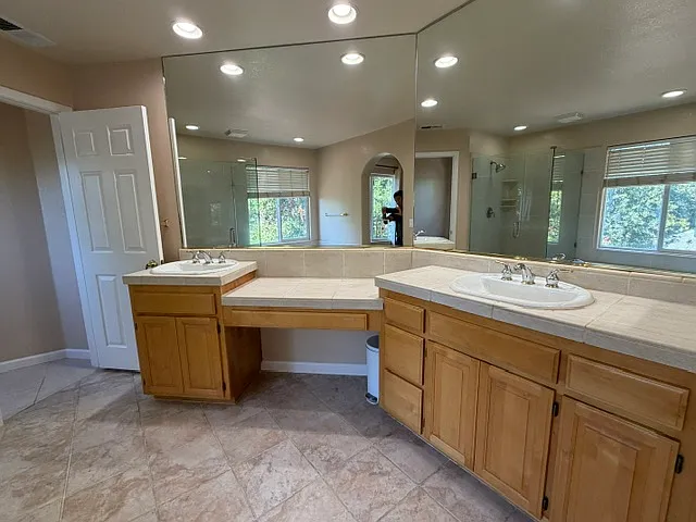 5754 Owls Nest Dr — Photo 11