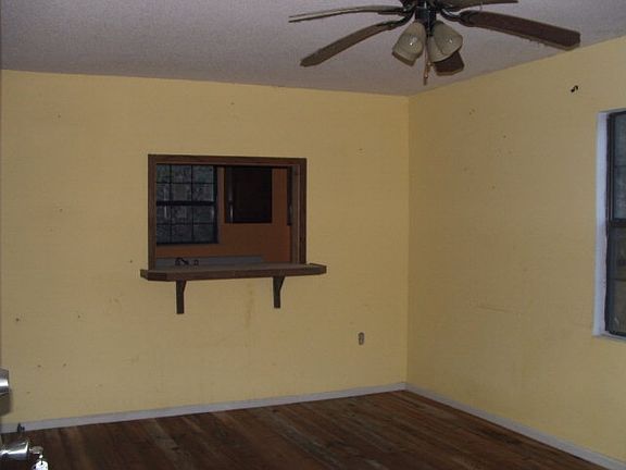 5th image of 161 Dogwood Dr