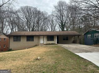 6982 Knollwood Dr, Morrow, GA 30260