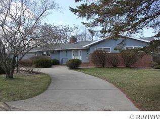 905 River Heights Rd, Menomonie, WI 54751