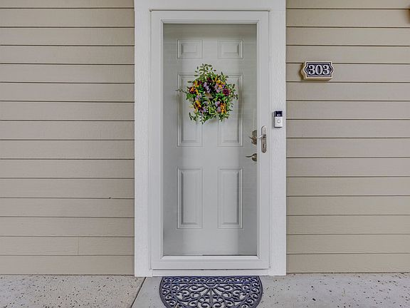 3rd image of 4833 Magnolia Lake Dr. #303