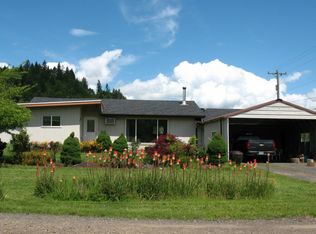 33521 Fir Cove Ln, Eugene, OR 97405