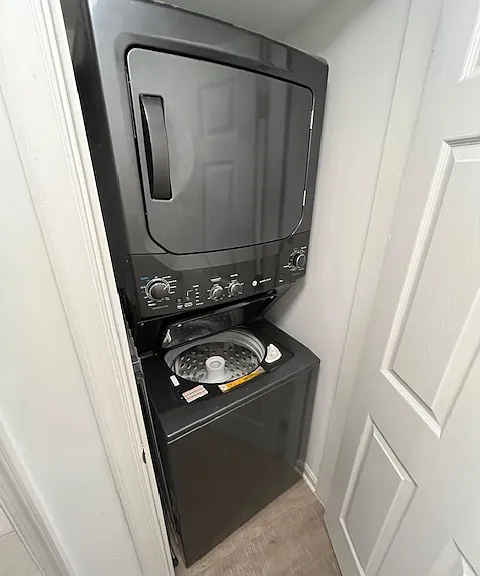 1646 Newton St NW #B — Photo 23
