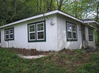 635 Blue Rock Rd, Burnsville, NC 28714