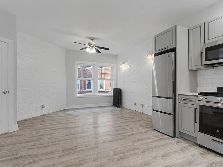 6035-6045 N Winthrop Ave #1055-1067 — Photo 34