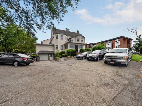 482 Scotland Rd Floor 2, Orange, NJ 07050