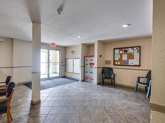 5th image of 12 B SW Ironside St #2112