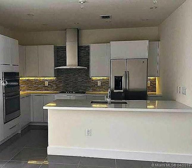 1st image of 10468 NW 66th St #10468
