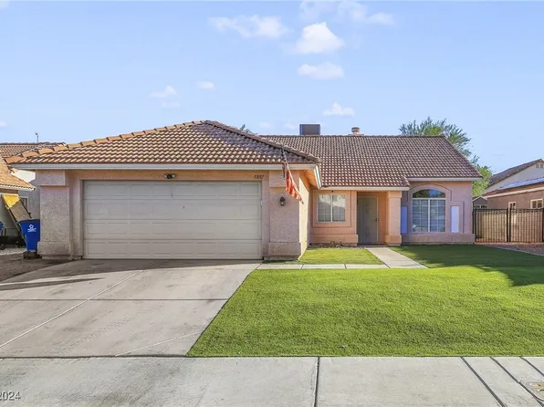 5881 Hornbrook Ct, Las Vegas, NV 89130