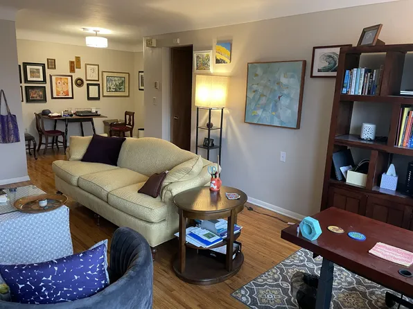 Snelling Avenue Apartments