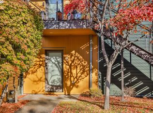 9 Mosier Creek Pl, Mosier, OR 97040