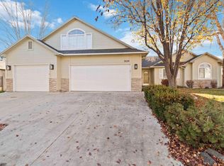 3029 E Mackay Dr, Meridian, ID 83642
