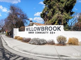 8505 W Clubhouse Ln, Garden City, ID 83714