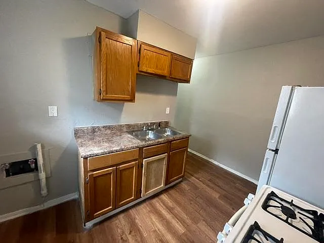2861 Nathan Ave — Photo 7